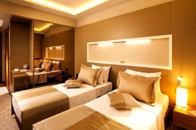 Majura Hotel Business İzmir Extérieur photo